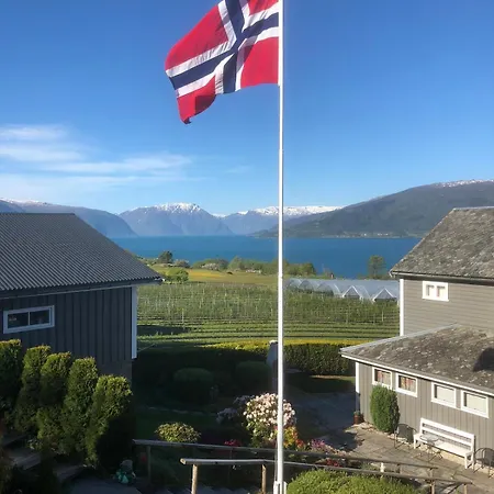 Exclusive Log House With Panoramic Fjord Views Βίλα