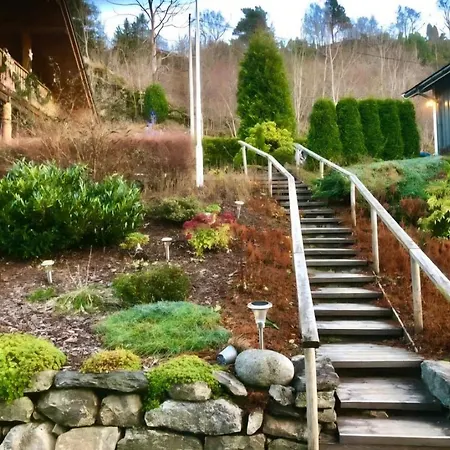 Exclusive Log House With Panoramic Fjord Views Villa